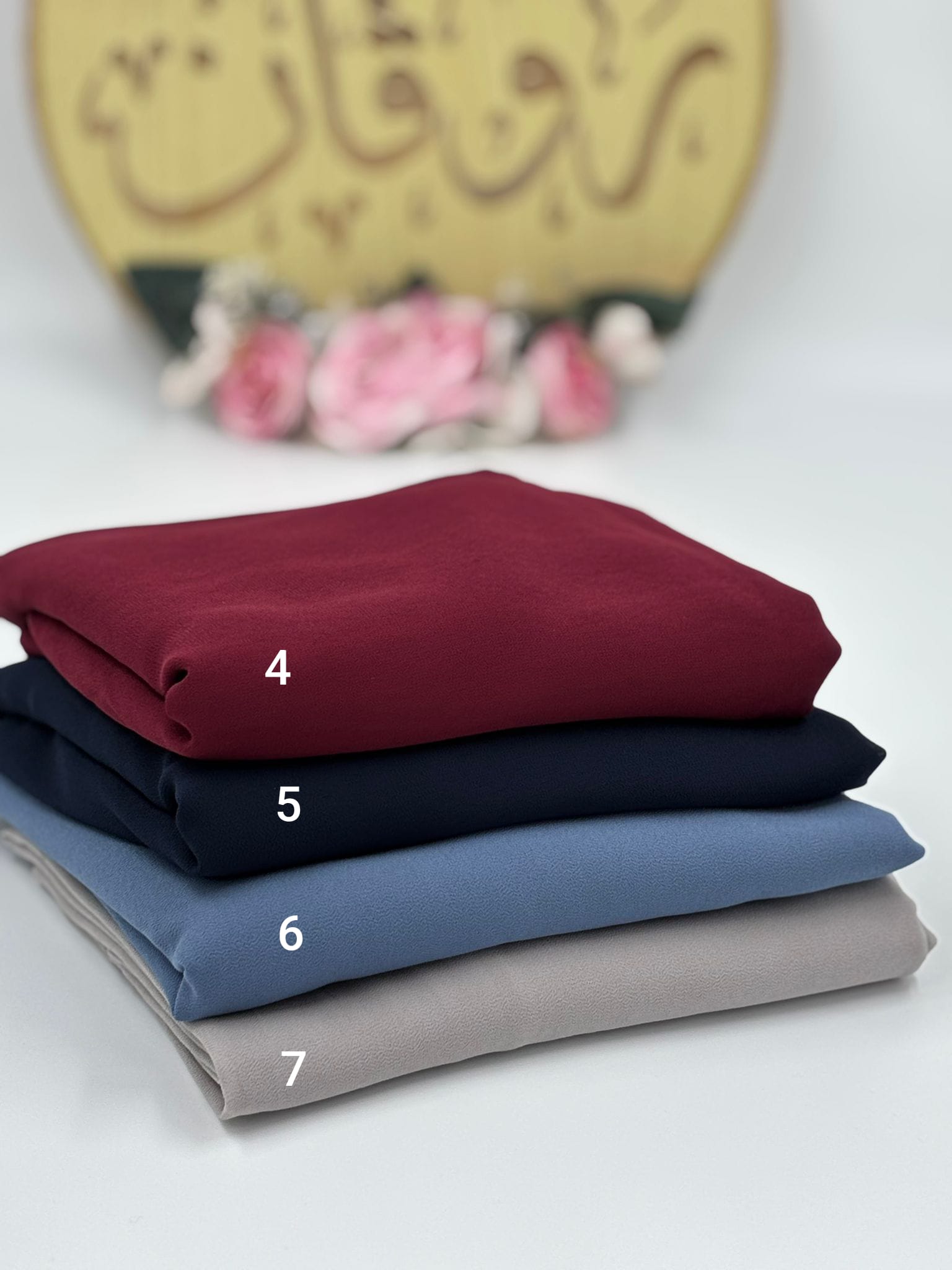 منديل اندونيسي حجم كبير 150×150 /1