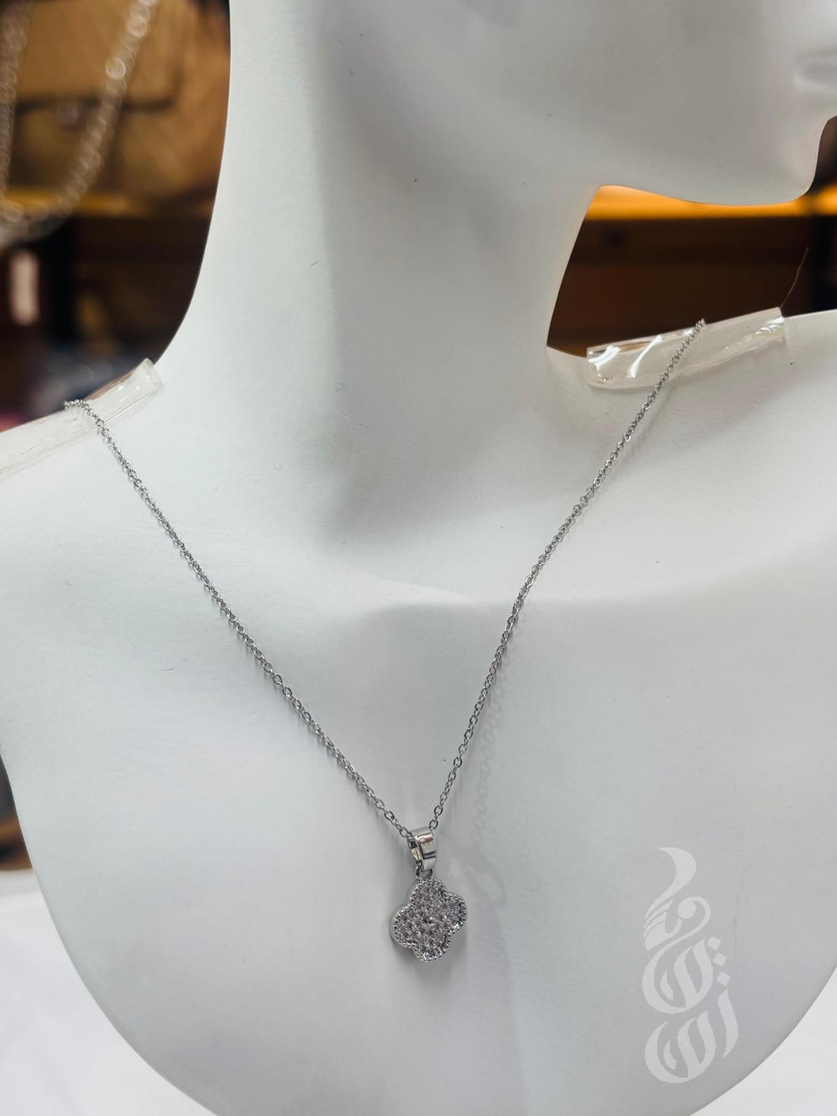 عقد  فان كليف ستانلس ستيل18